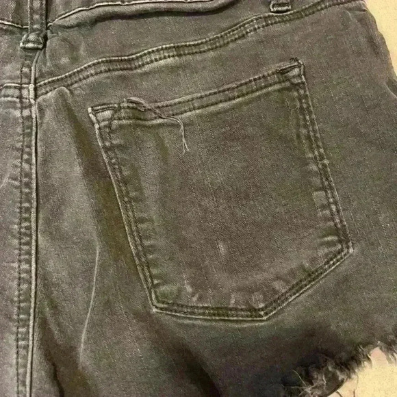 KanCan Jeans Short Dark Wash black high rise - Picture 8 of 8